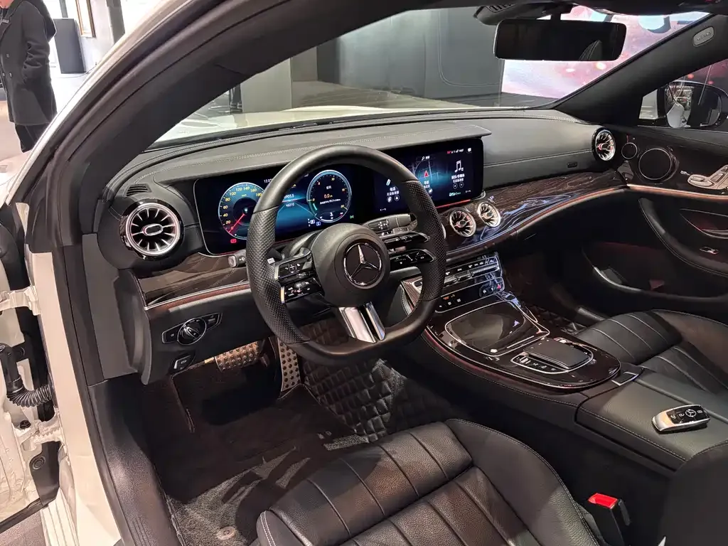 Mercedes-Benz E-Class (Import) — фото 10