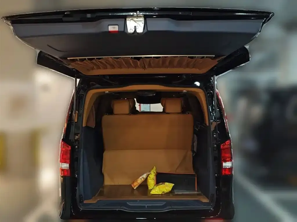 Mercedes-Benz Vito — фото 10