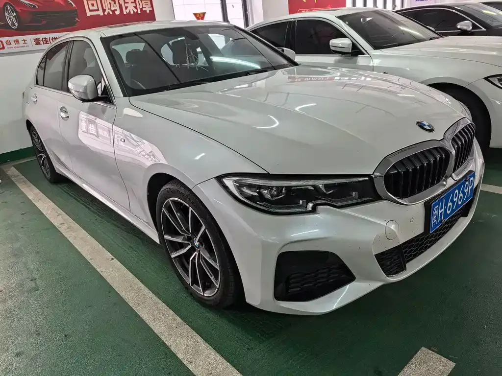 BMW 3 Series — фото 1