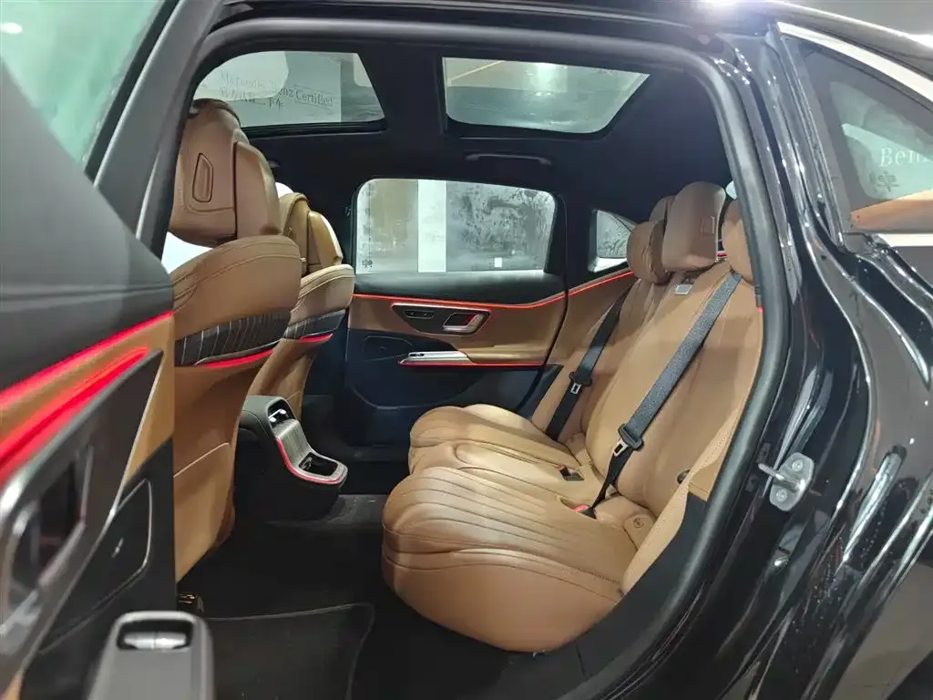 Mercedes-Benz E-Class New Energy — фото 5