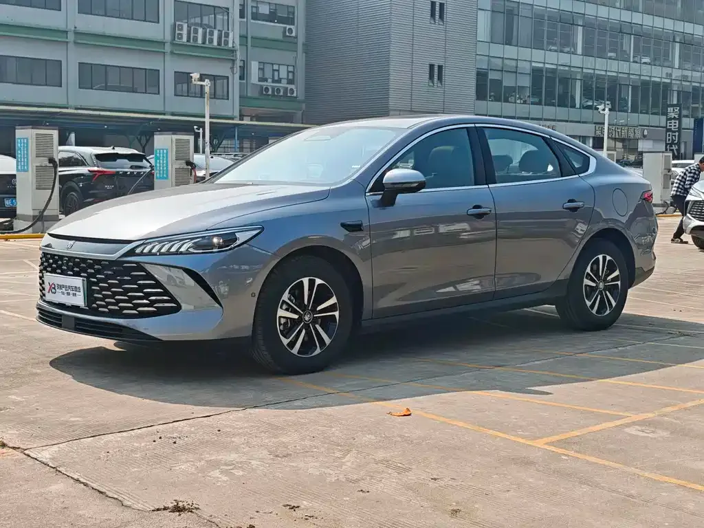 BYD Qin PLUS — фото 1