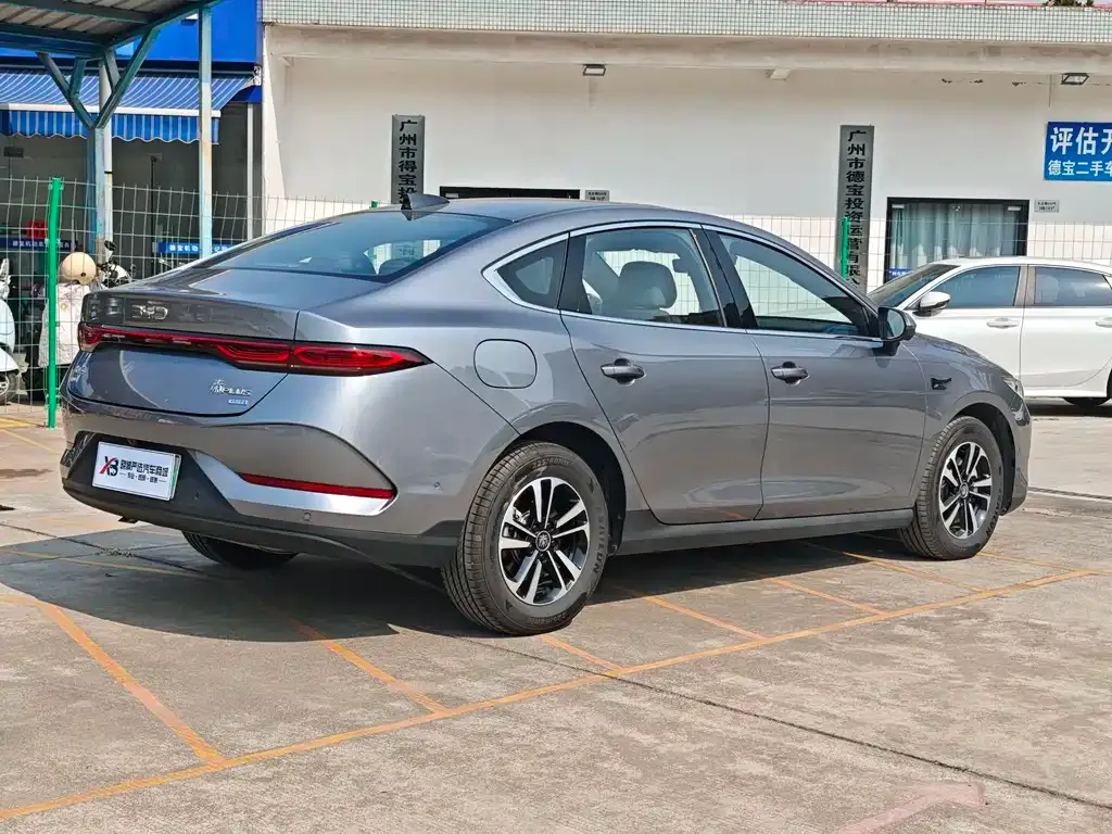 BYD Qin PLUS — фото 3