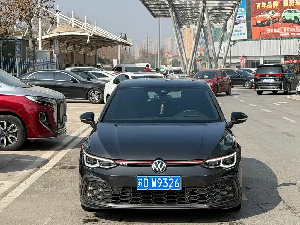 Volkswagen Golf GTI — фото 5
