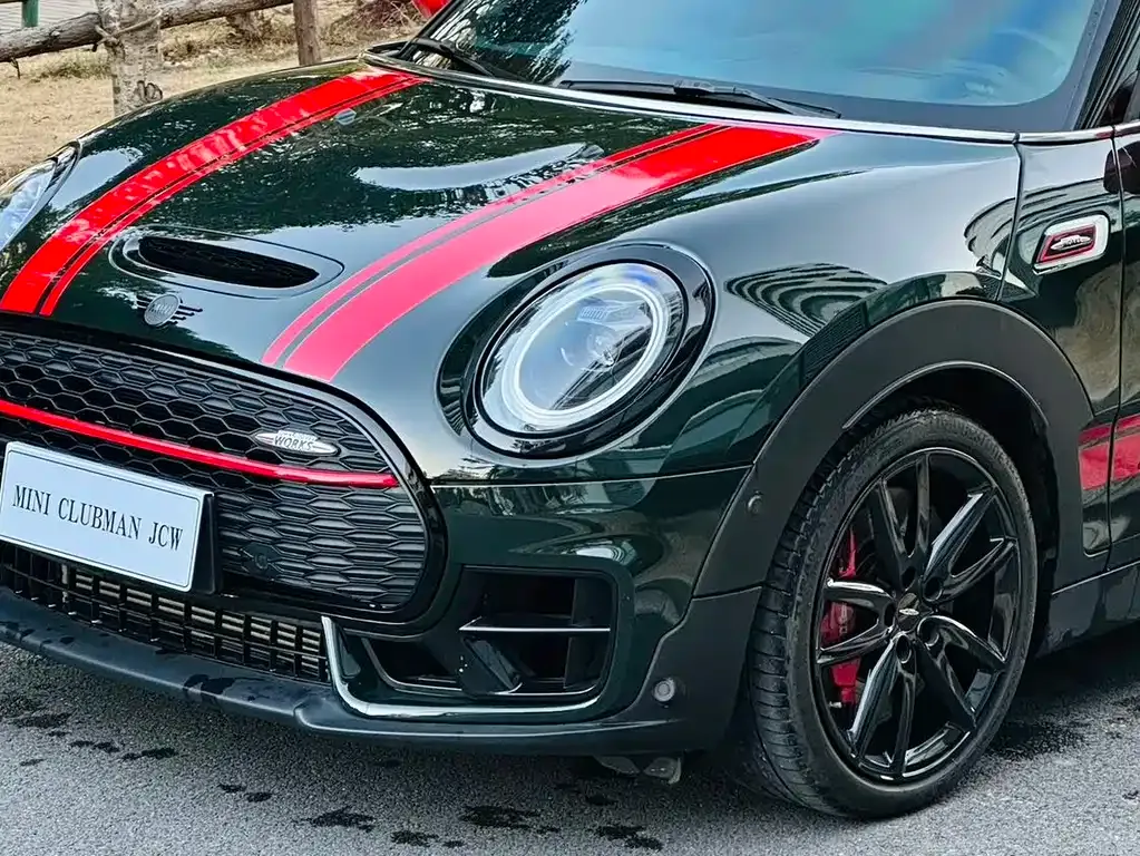 MINI Clubman JCW — фото 3