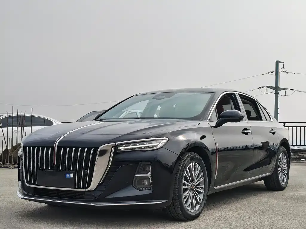 Hongqi H5 — фото 1