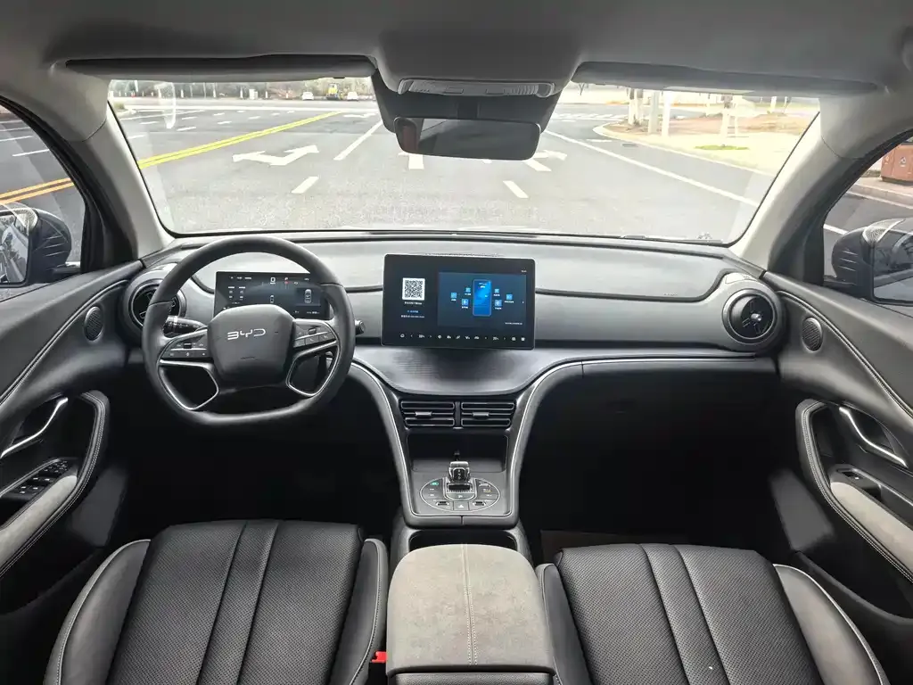 BYD Seal 05 DM-i — фото 4