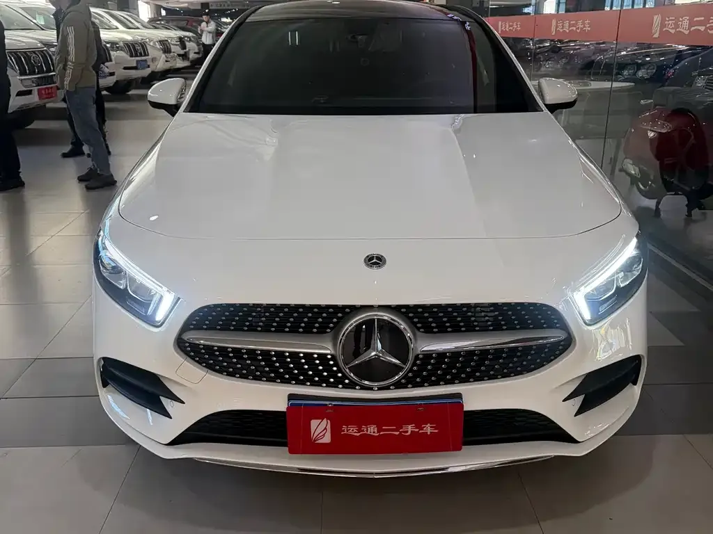Mercedes-Benz A-Class — фото 1