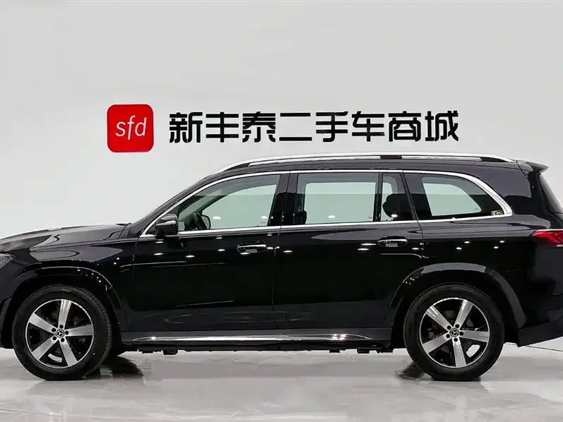Mercedes-Benz GLS — фото 9
