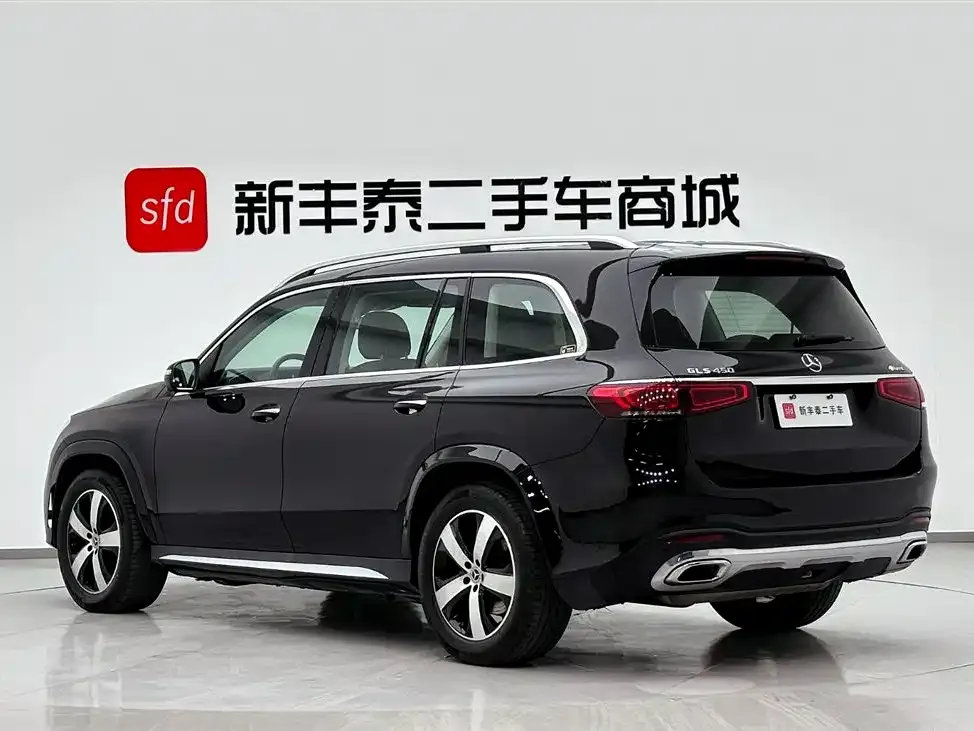 Mercedes-Benz GLS — фото 10