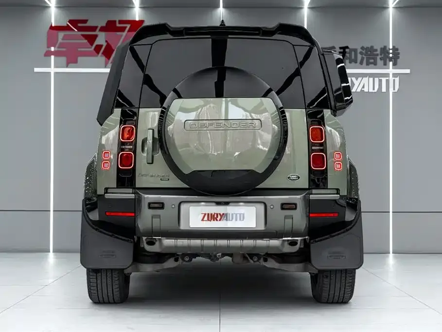 Land Rover Defender — фото 4
