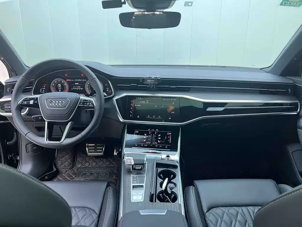 Audi A6L — фото 3