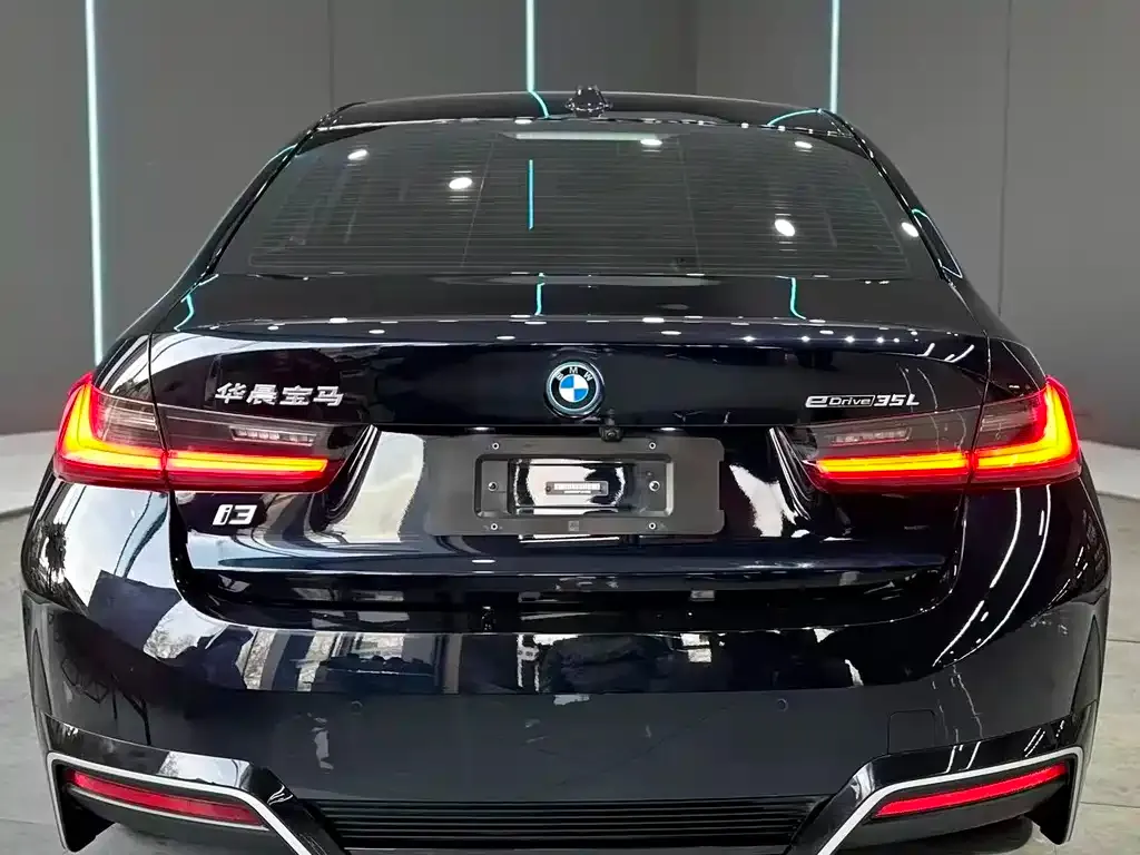 BMW i3 — фото 3