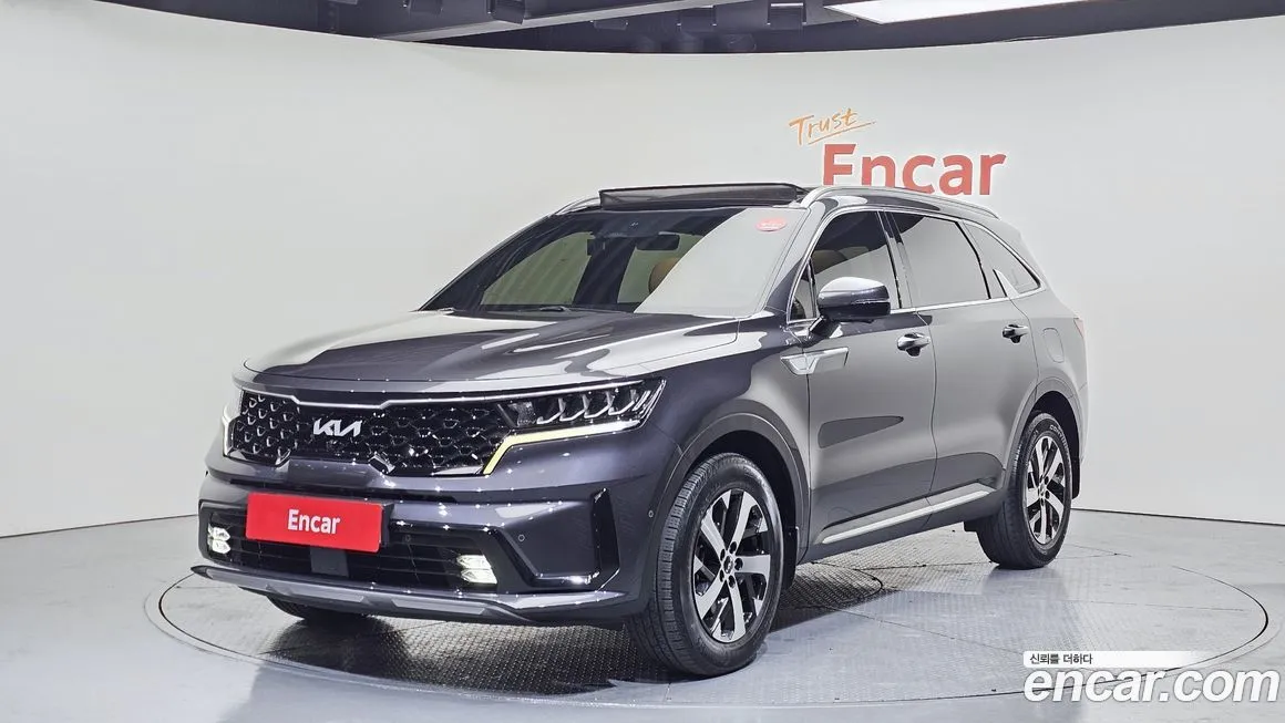 Kia Sorento — фото 1