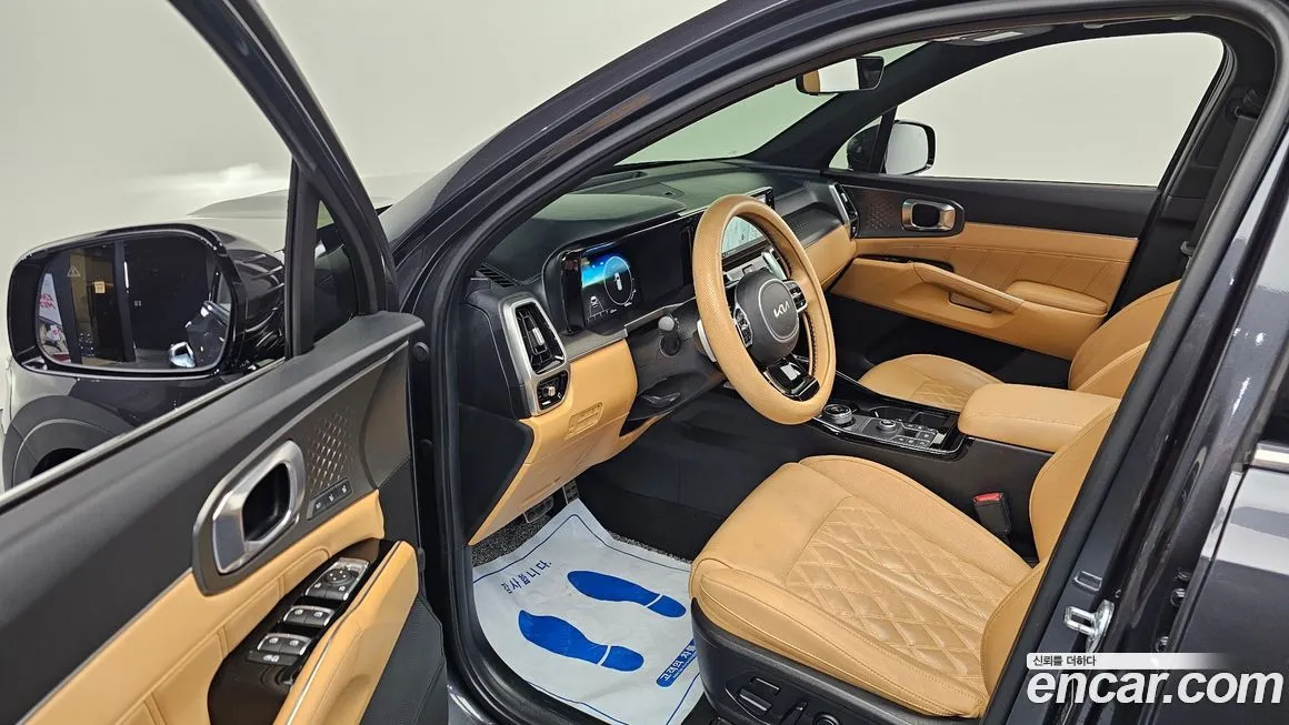 Kia Sorento — фото 9