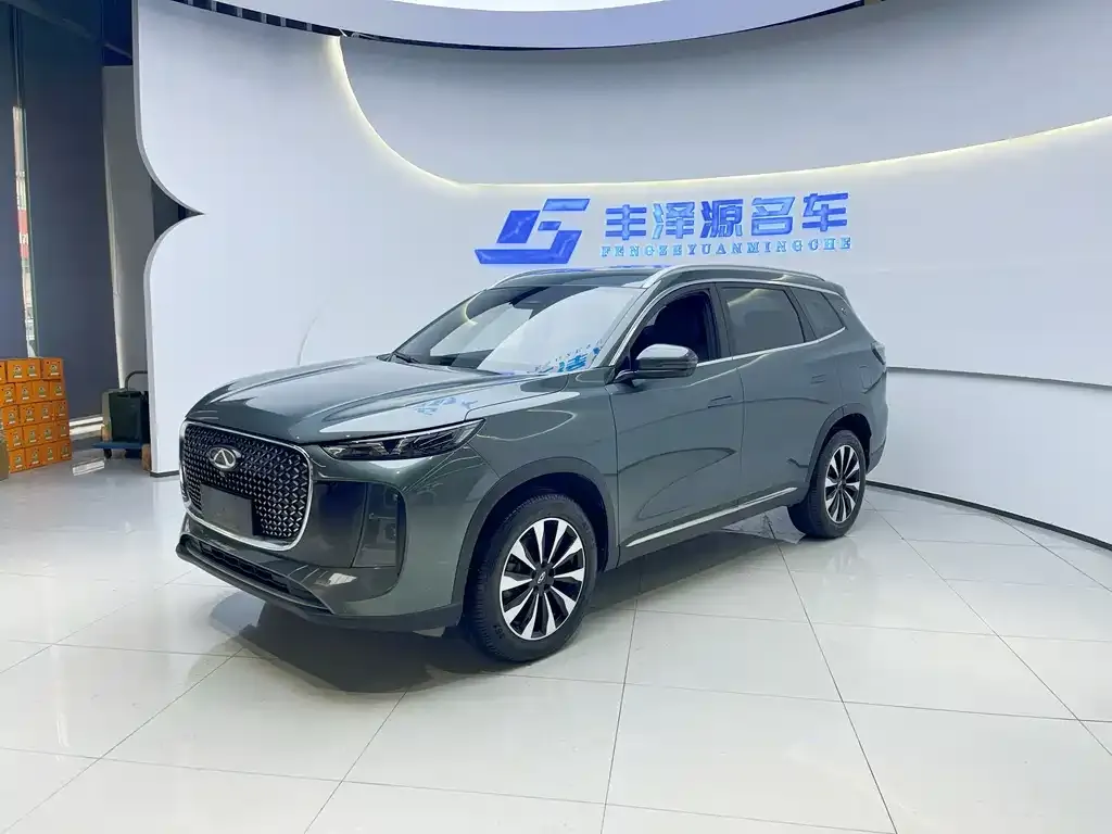 Chery Tiggo 8 PLUS — фото 1