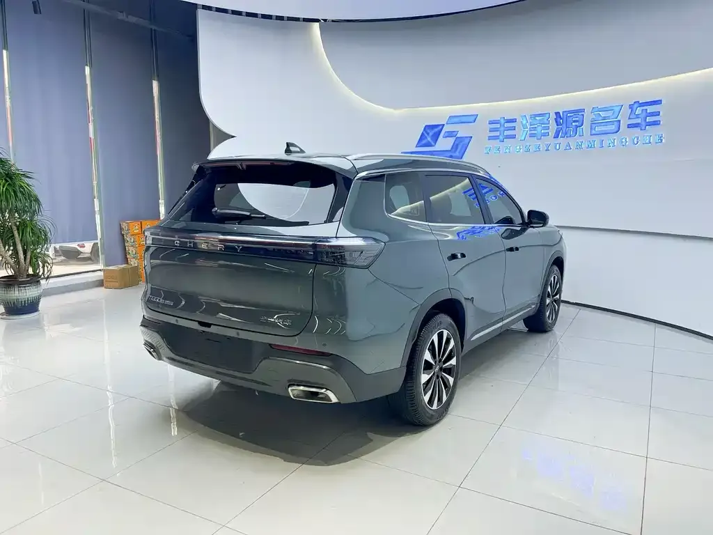 Chery Tiggo 8 PLUS — фото 9