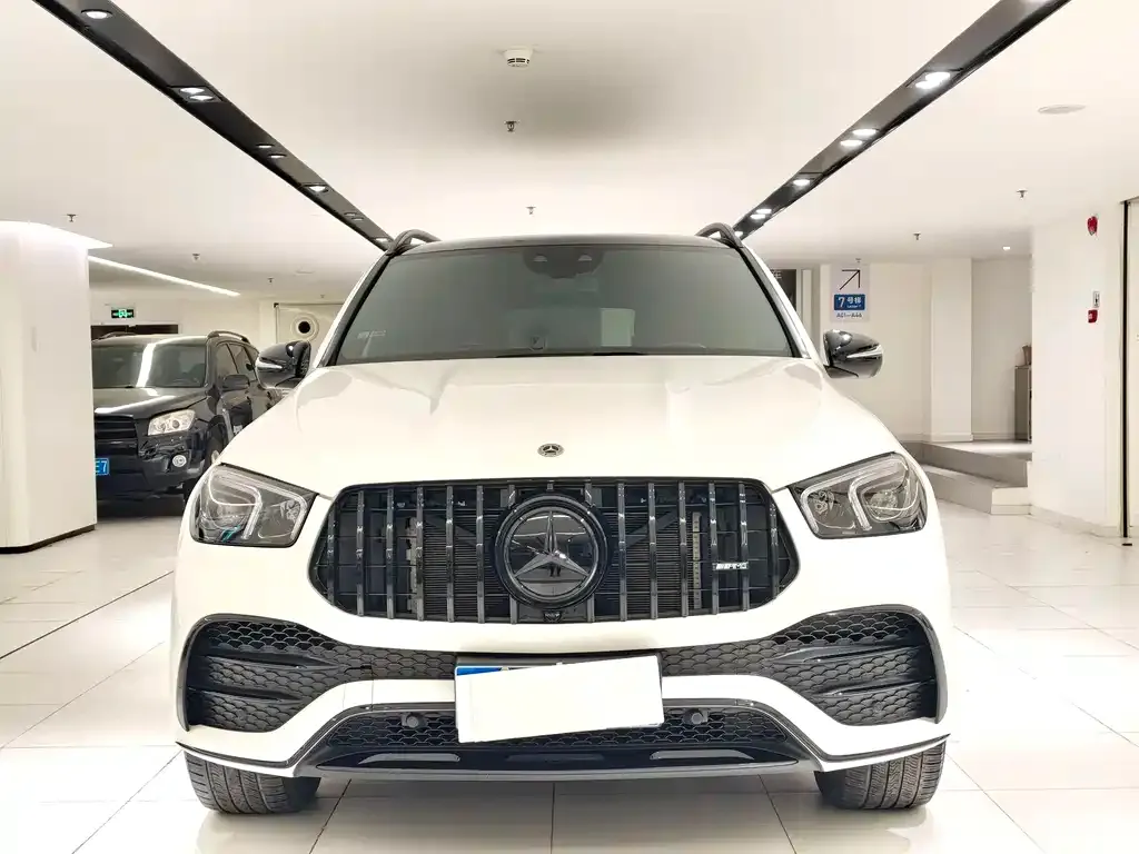 Mercedes-Benz GLE AMG — фото 8