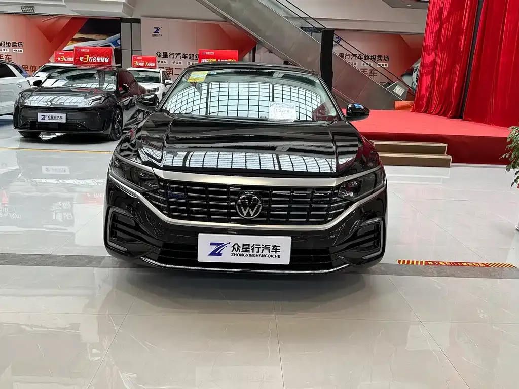 Volkswagen Passat New Energy — фото 9