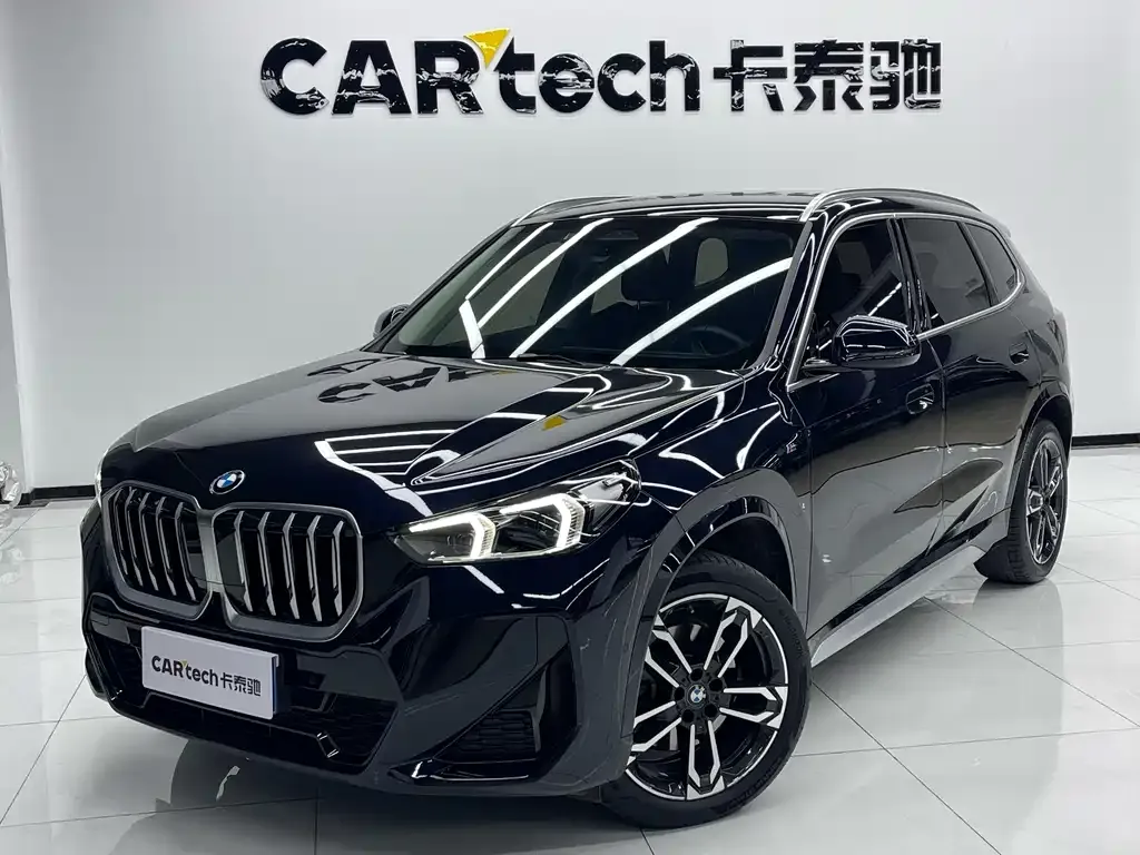 BMW X1 — фото 1