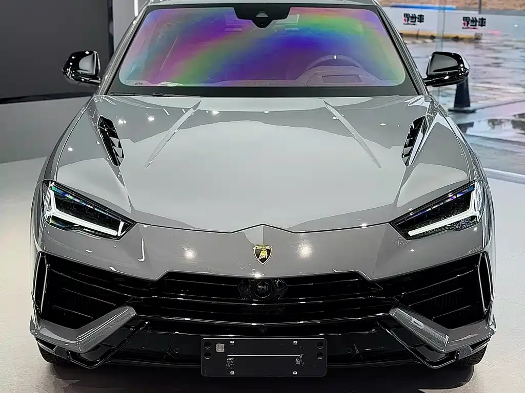 Lamborghini Urus — фото 2