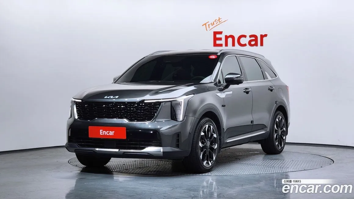 Kia Sorento — фото 1