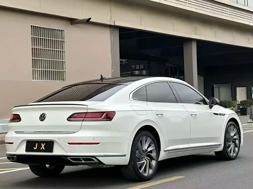 Volkswagen CC — фото 7