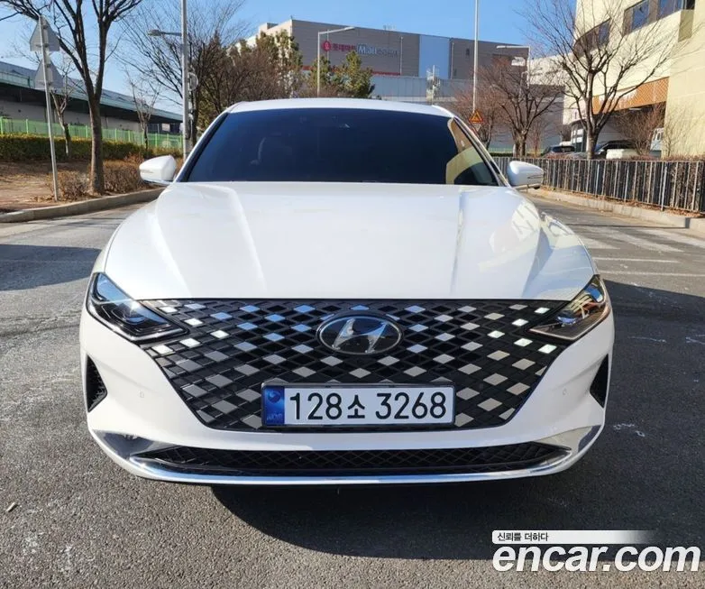 Hyundai Grandeur — фото 1