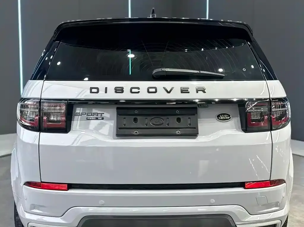 Land Rover Discovery Sport — фото 10