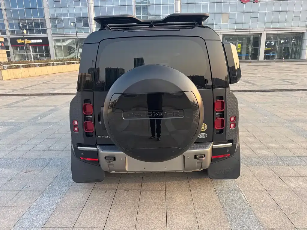 Land Rover Defender — фото 4