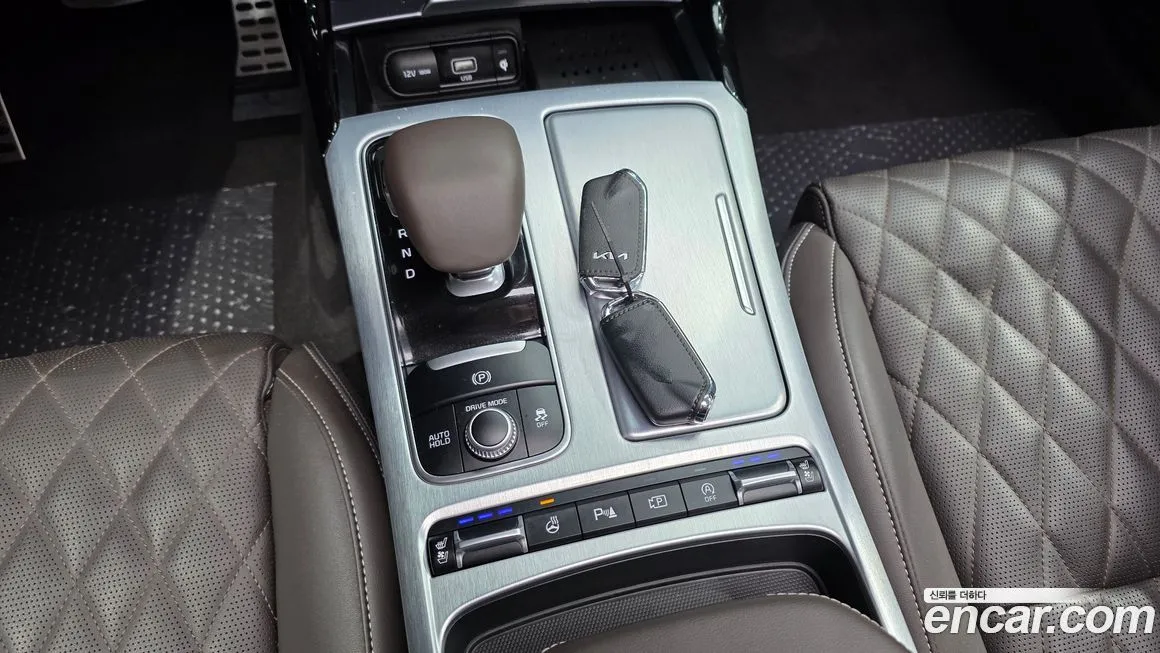 Kia Stinger — фото 10