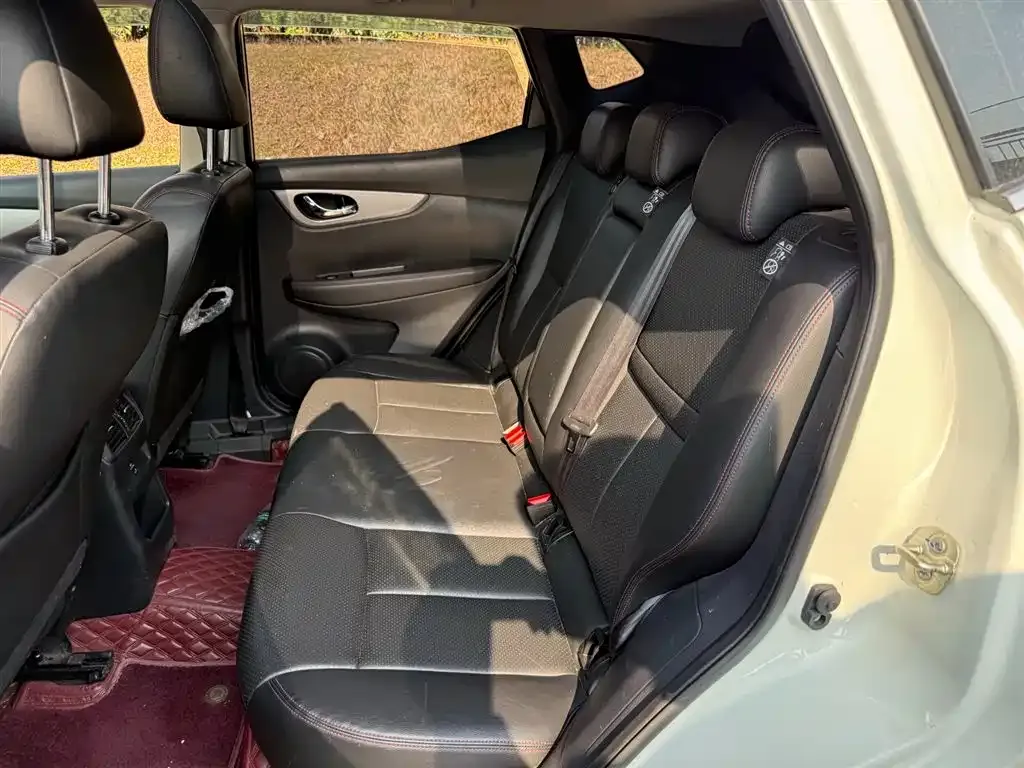 Nissan Qashqai — фото 2