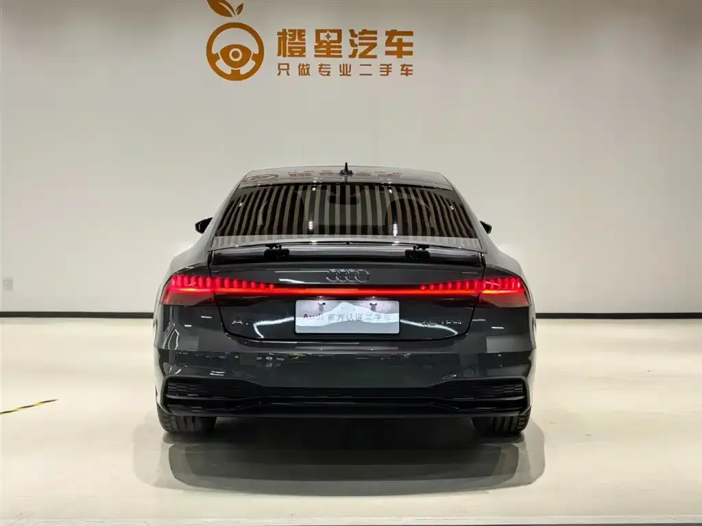Audi A7 — фото 2
