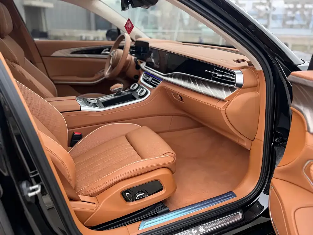 Hongqi H9 — фото 4