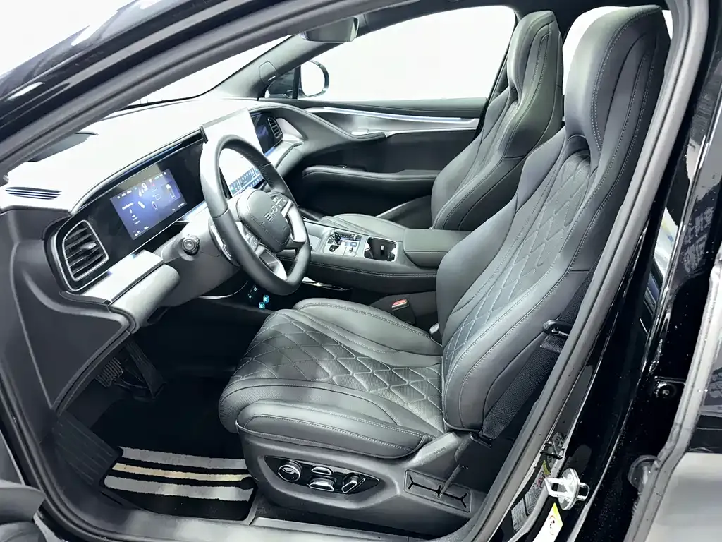 BYD Seal 07 EV — фото 10