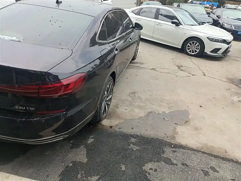 Volkswagen Passat — фото 7