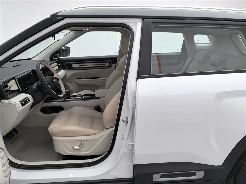 Geely Icon — фото 8