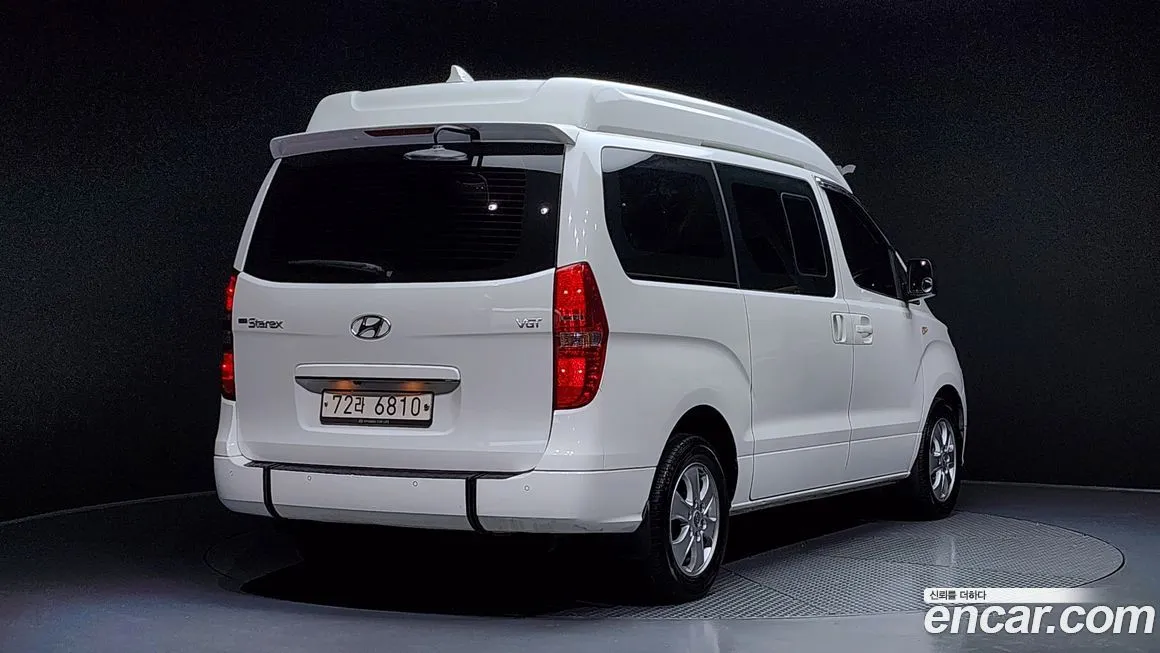 Hyundai Starex — фото 10