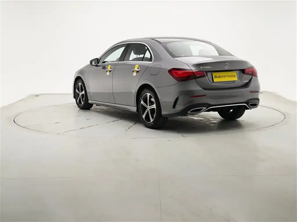 Mercedes-Benz A-Class — фото 2