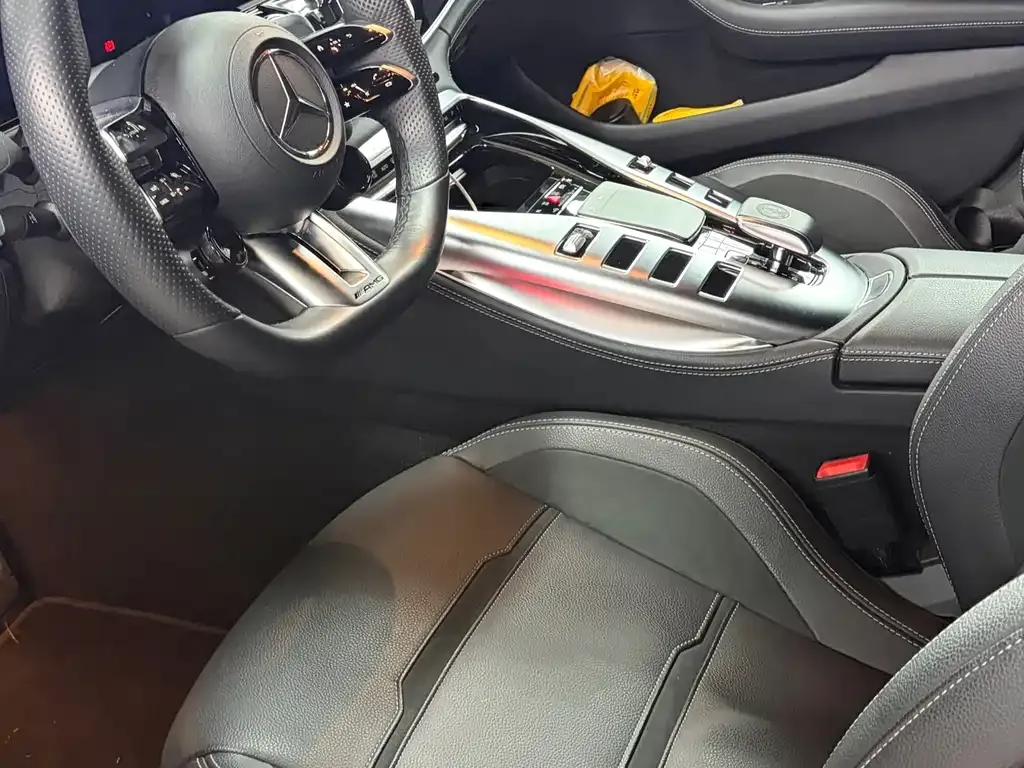 Mercedes-Benz AMG GT — фото 3