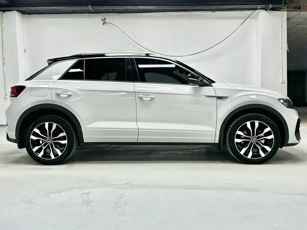 Volkswagen T-Roc — фото 3