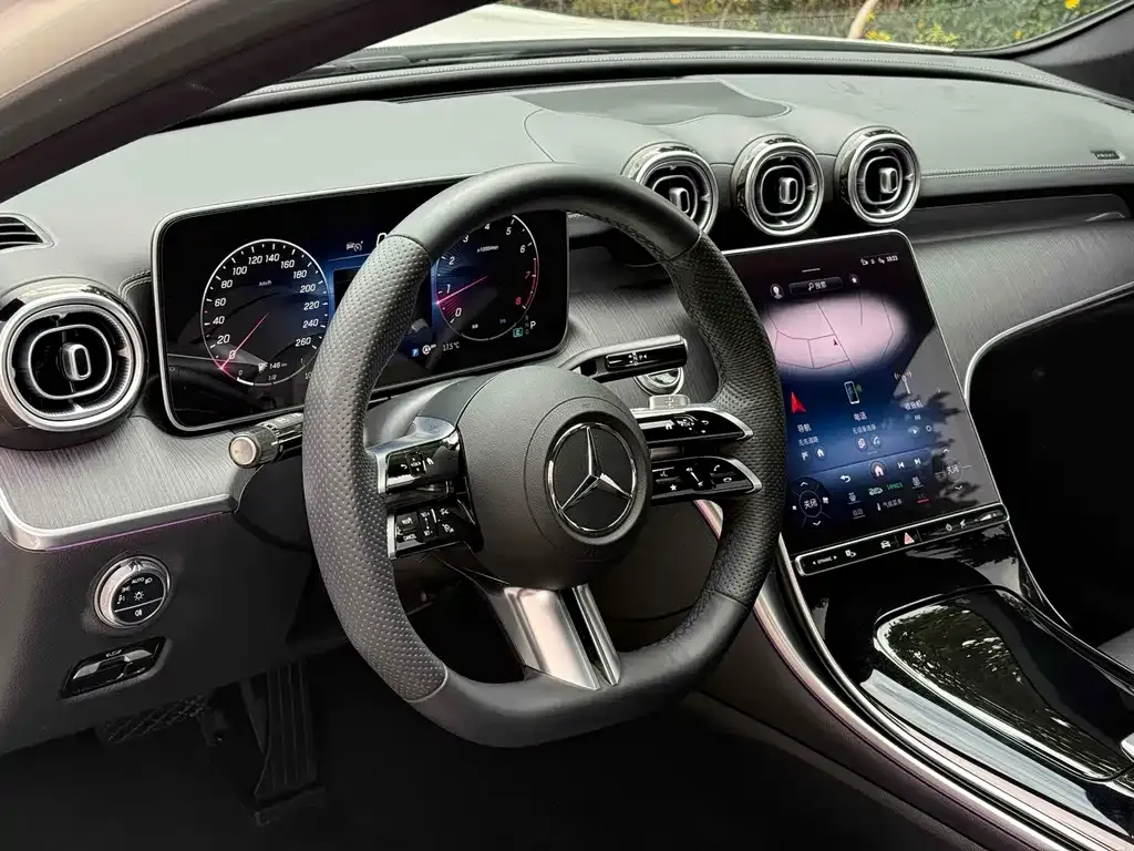 Mercedes-Benz C-Class — фото 2