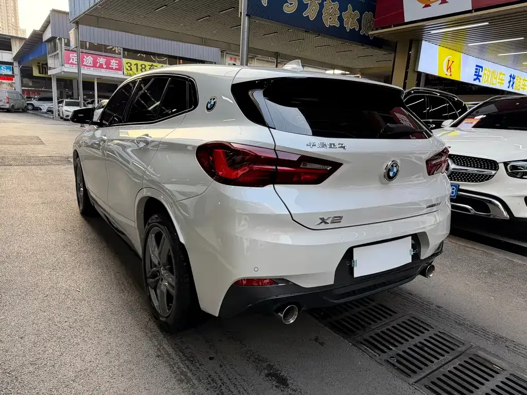 BMW X2 — фото 9