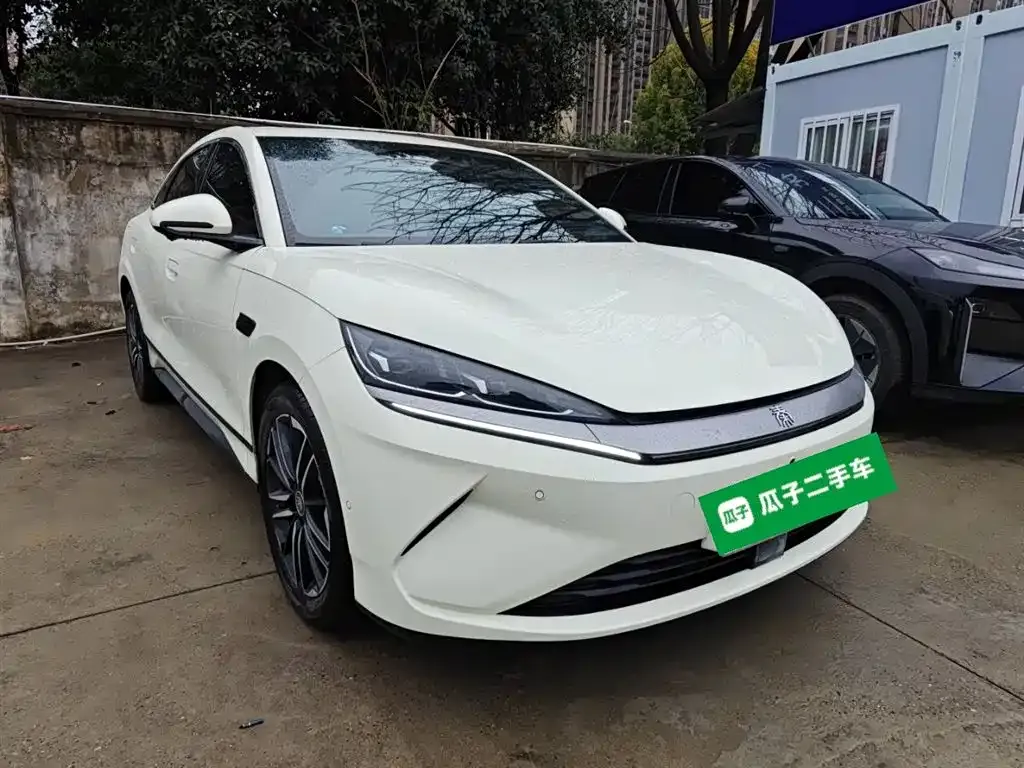 BYD Qin L — фото 4