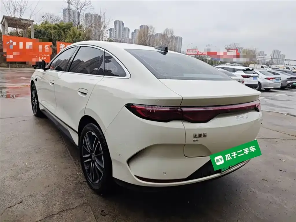 BYD Qin L — фото 3