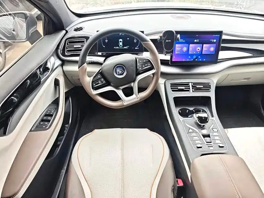 BYD Qin PLUS — фото 10