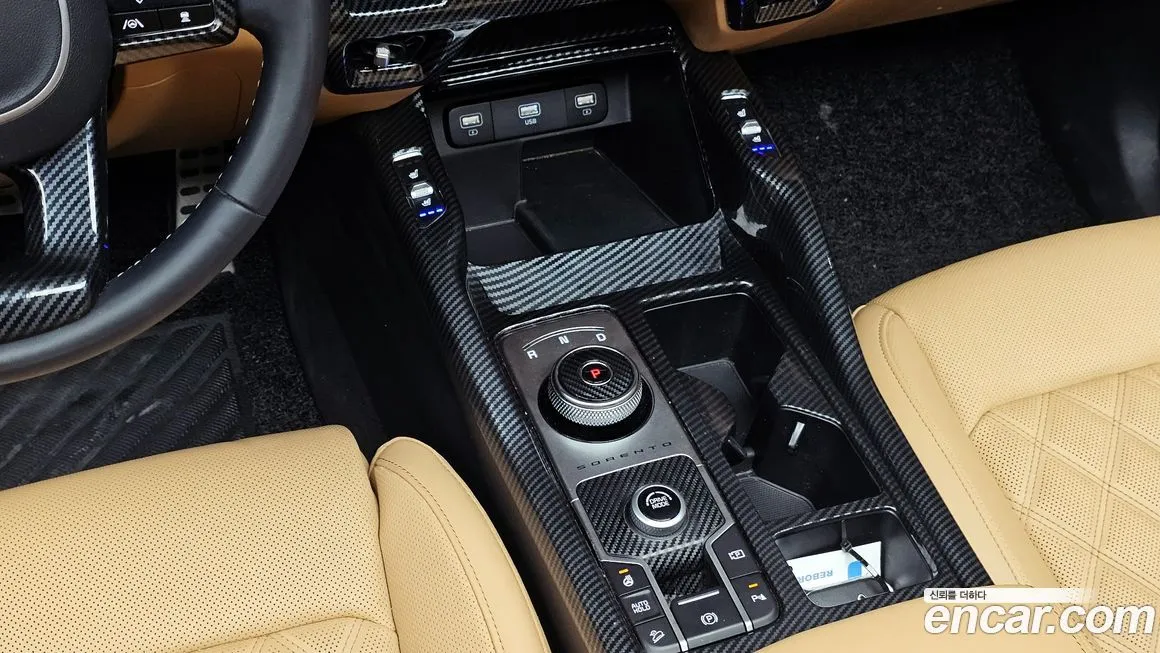 Kia Sorento — фото 8
