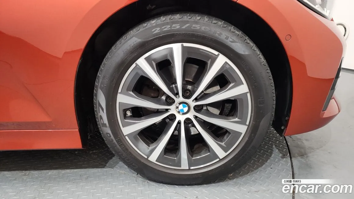 BMW 3-Series — фото 10