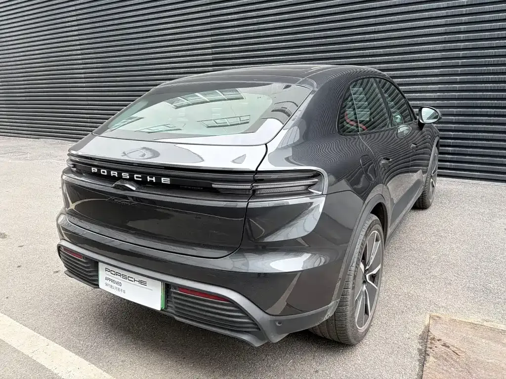 Porsche Macan EV — фото 6