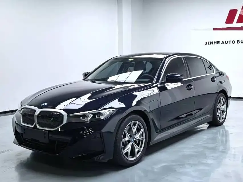 BMW i3 — фото 1