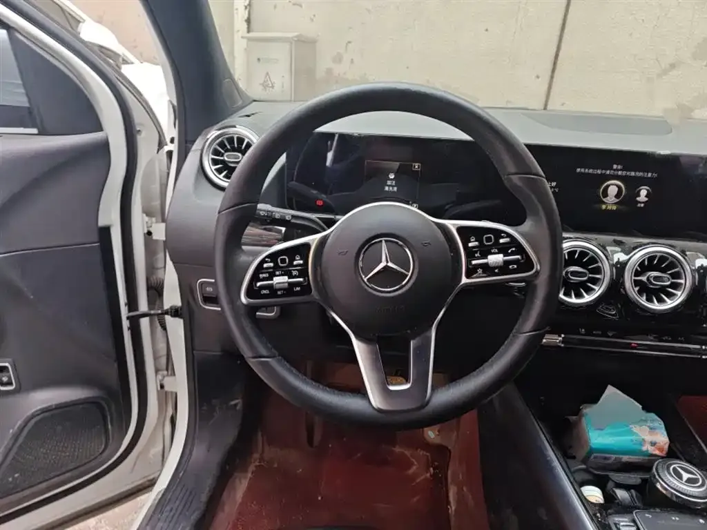 Mercedes-Benz GLA — фото 2